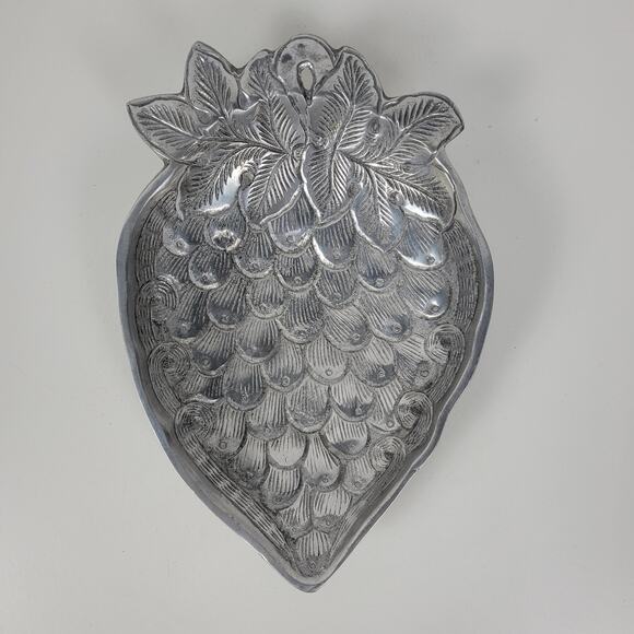 Vintage Strawberry Pewter Plate Mid-Century Modern Kitchen Decor Hammered - Picture 1 of 13